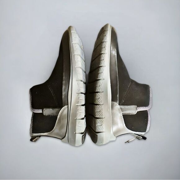 Cole Haan Women's Generation Zerogrand Black Suede Ankle Boots - Picture 7 of 16